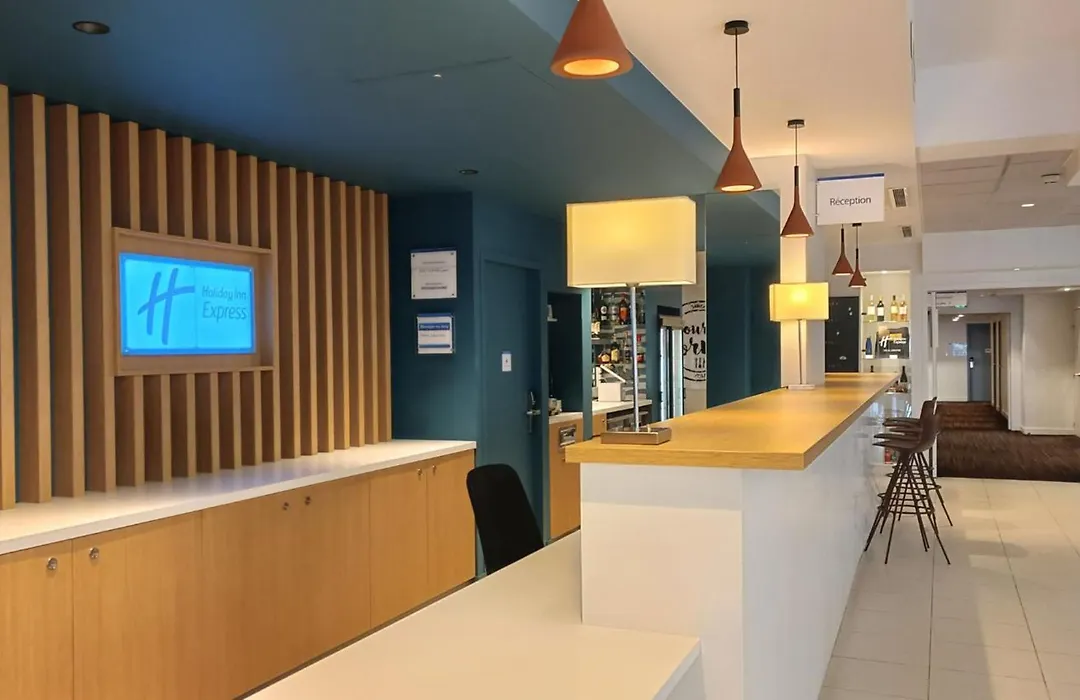 Holiday Inn Express Lille Centre By Ihg-1